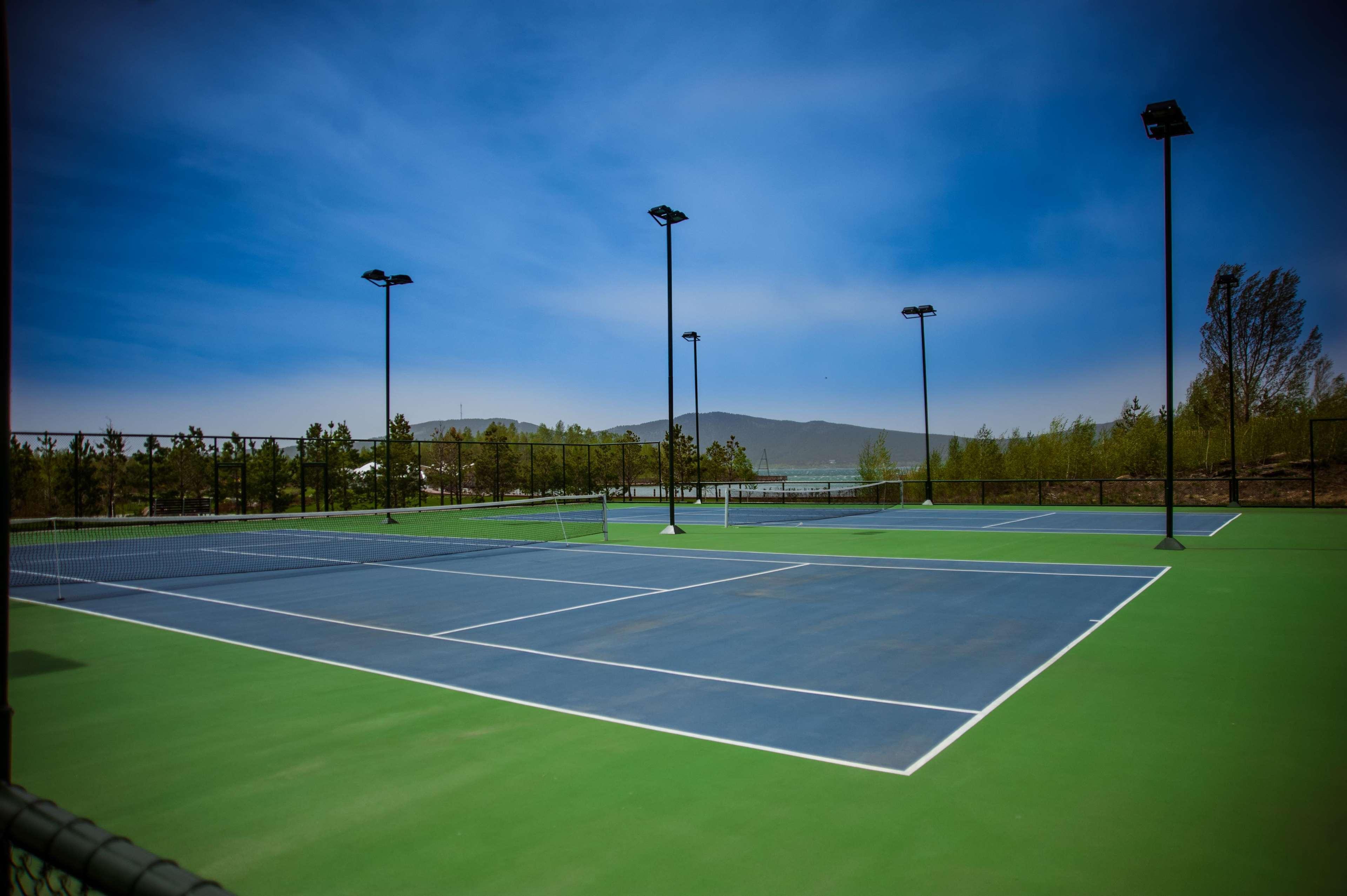 Hotel Rixos Borovoe Shchūchīnsk Exterior foto Tennis Courts at the San Diego Tennis and Racquet Club