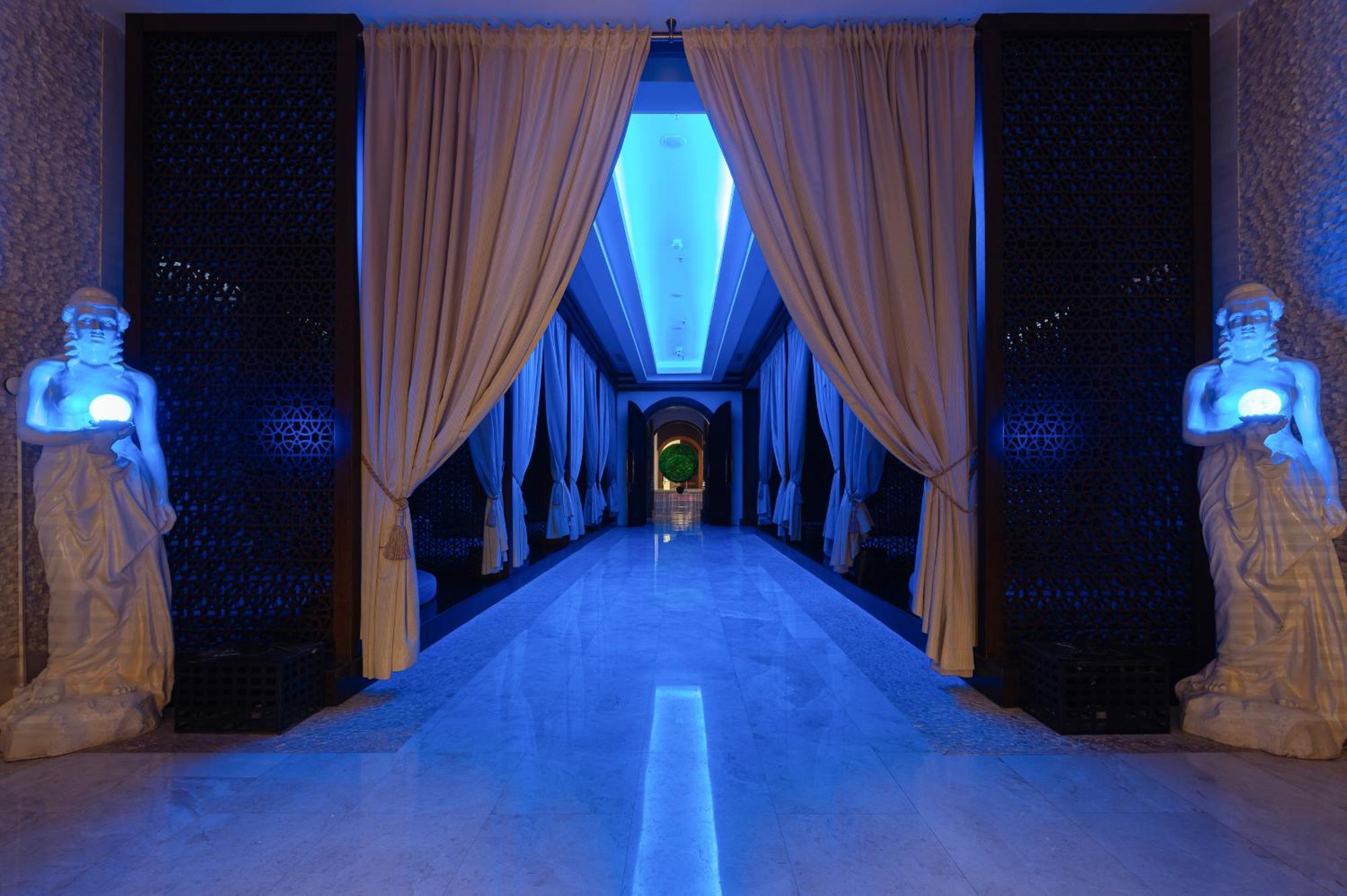 Hotel Rixos Borovoe Shchūchīnsk Exterior foto The spa at the Four Seasons Hotel, Istanbul